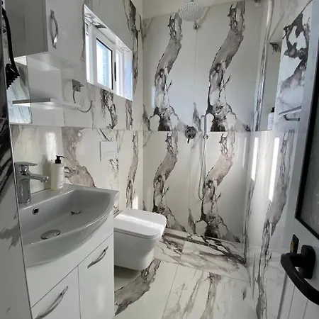 Eagle 2a Appartamento Tirana